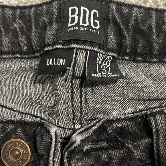 BDG Urban Outfitters Jeans - Picture 2 of 2